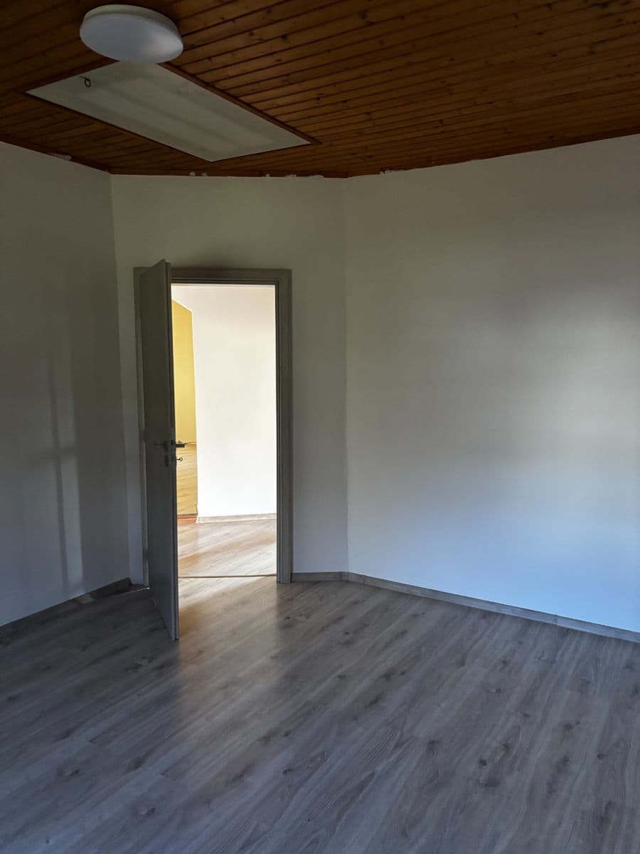 Prodej domu 80 m², pozemek 1.700 m², Bužkovská, Petřvald, Moravskoslezský kraj Prodej domu 80 m², pozemek 1.700 m², Bužkovská, Petřvald, Moravskoslezský kraj