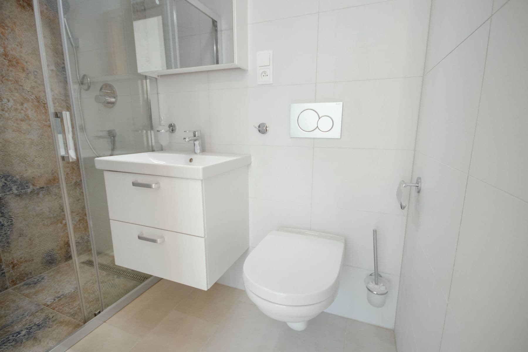 Pronájem bytu 1+kk 21 m², Bělehradská, Praha, Praha Pronájem bytu 1+kk 21 m², Bělehradská, Praha, Praha