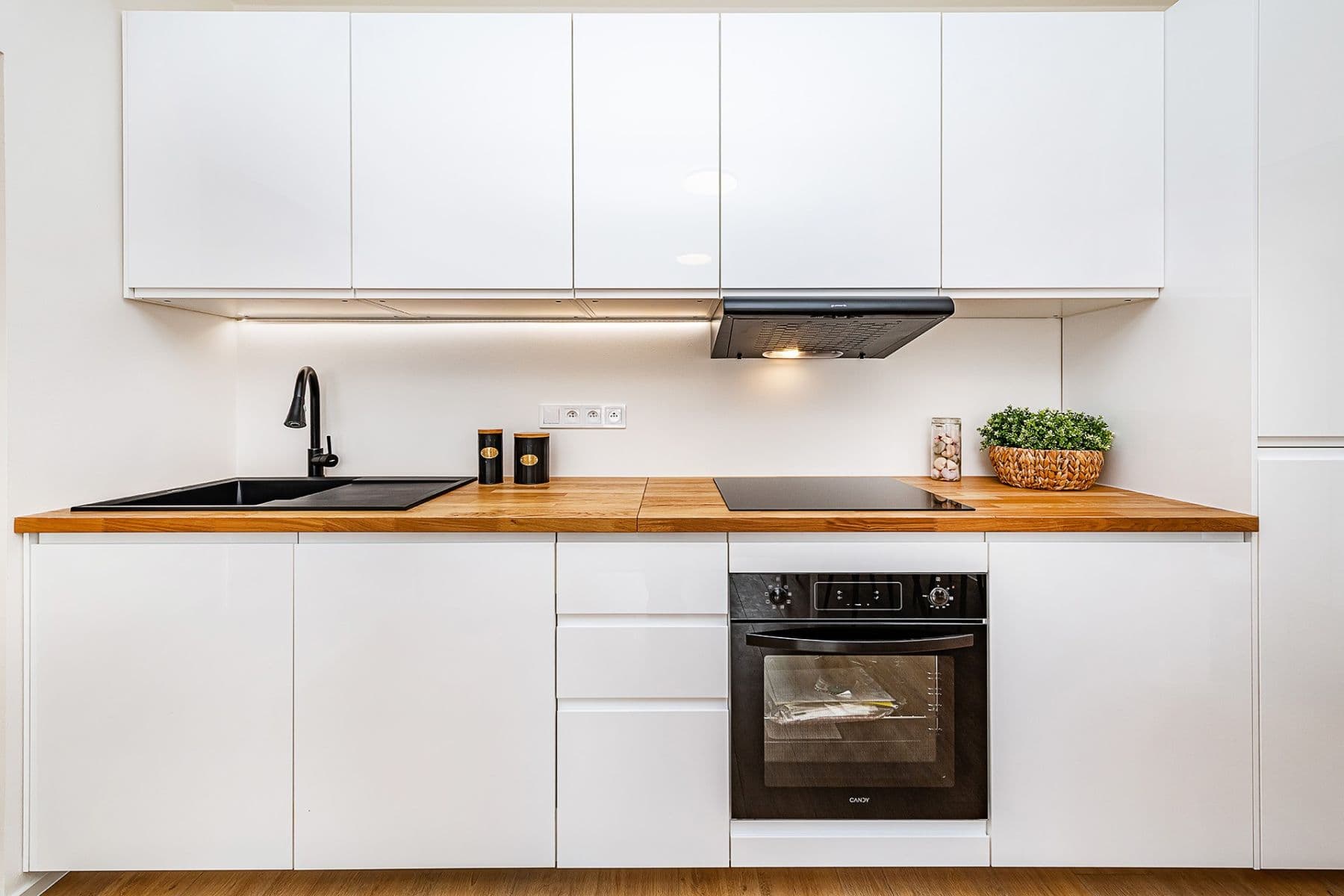 Prodej bytu 4+kk 72 m², Lešenská, Praha, Praha Prodej bytu 4+kk 72 m², Lešenská, Praha, Praha