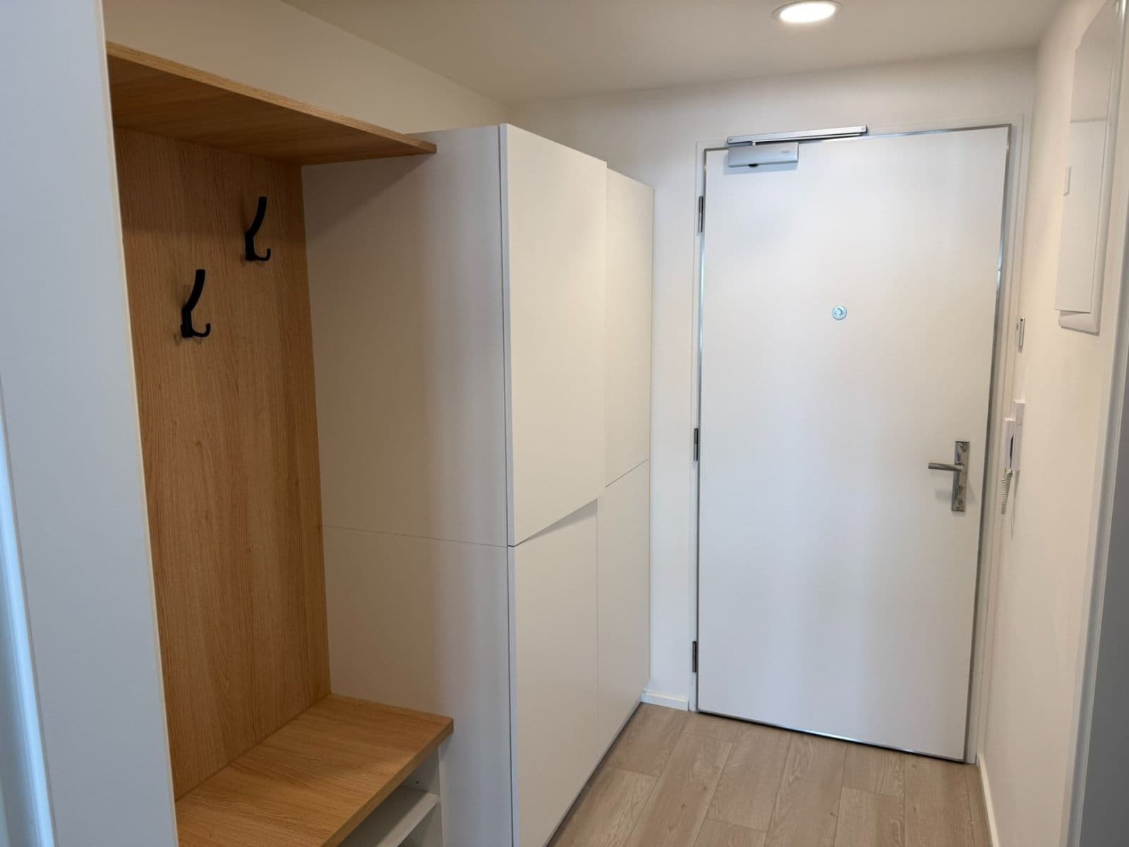 Pronájem bytu 1+kk 32 m², Poděbradská, Praha, Praha Pronájem bytu 1+kk 32 m², Poděbradská, Praha, Praha