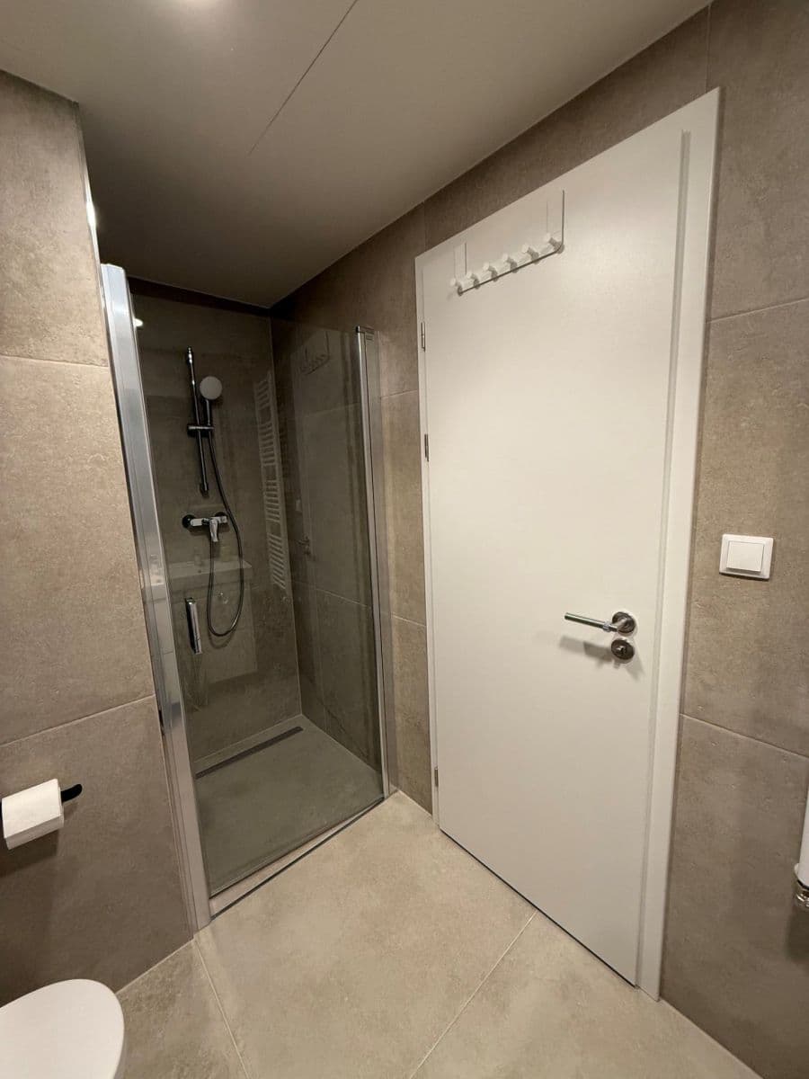 Pronájem bytu 1+kk 37 m², Poděbradská, Praha, Praha Pronájem bytu 1+kk 37 m², Poděbradská, Praha, Praha