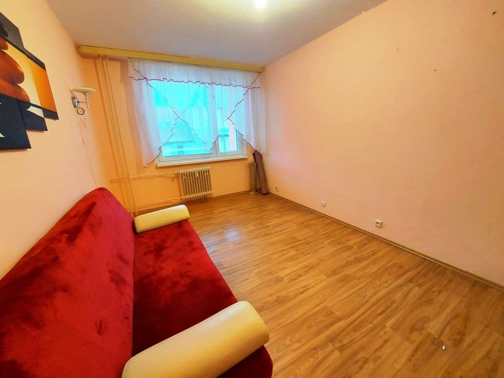 Pronájem bytu 2+kk 42 m², Sídliště pionýrů, Úštěk, Ústecký kraj Pronájem bytu 2+kk 42 m², Sídliště pionýrů, Úštěk, Ústecký kraj