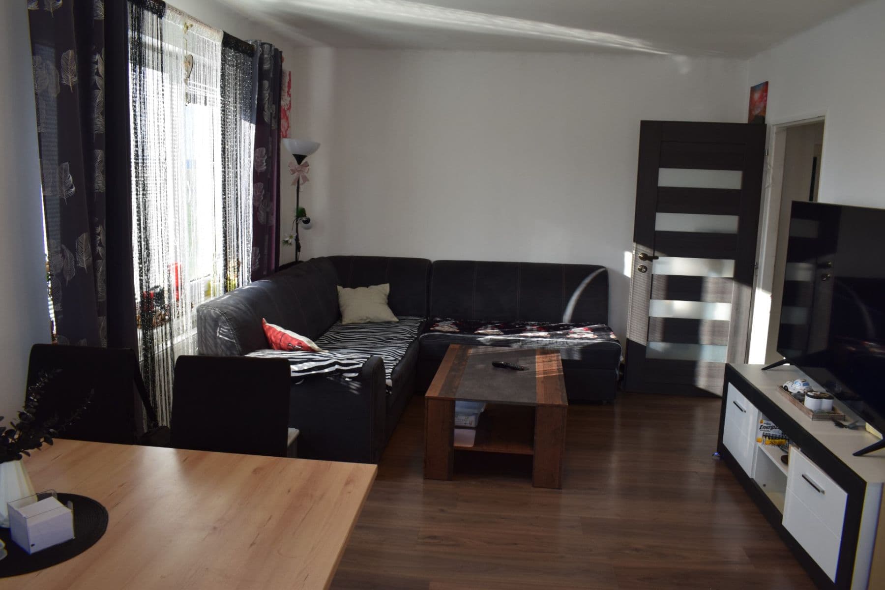 Prodej bytu 3+1 72 m², Příbramská, Neumětely, Středočeský kraj Prodej bytu 3+1 72 m², Příbramská, Neumětely, Středočeský kraj