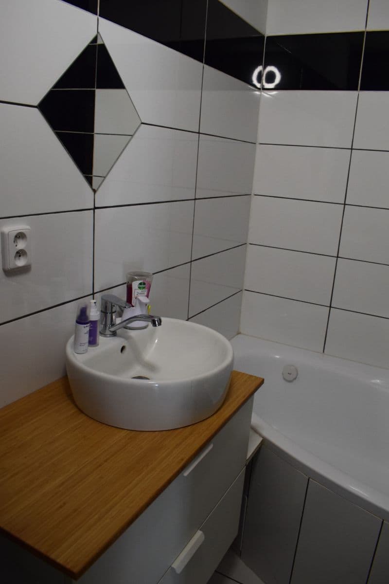 Prodej bytu 3+1 72 m², Příbramská, Neumětely, Středočeský kraj Prodej bytu 3+1 72 m², Příbramská, Neumětely, Středočeský kraj