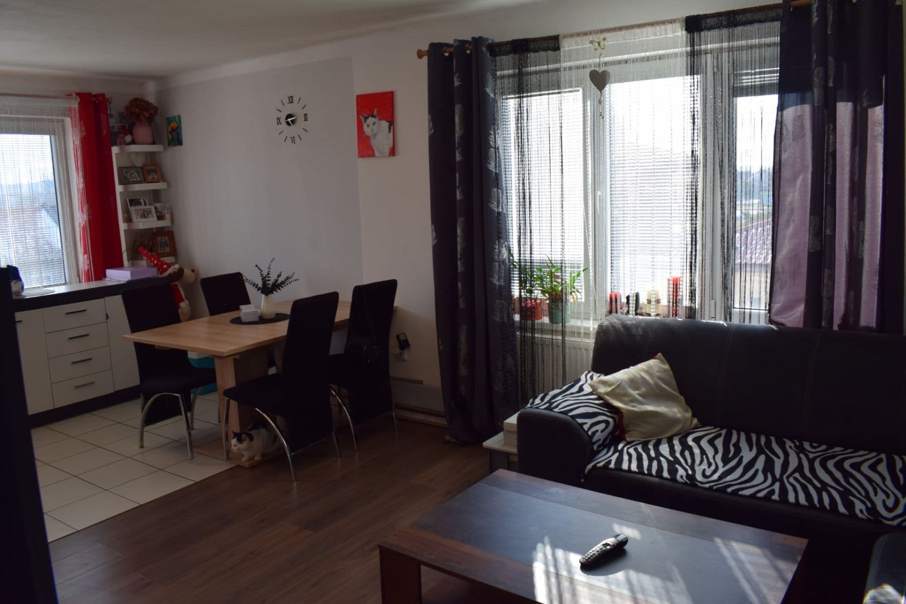 Prodej bytu 3+1 72 m², Příbramská, Neumětely, Středočeský kraj Prodej bytu 3+1 72 m², Příbramská, Neumětely, Středočeský kraj