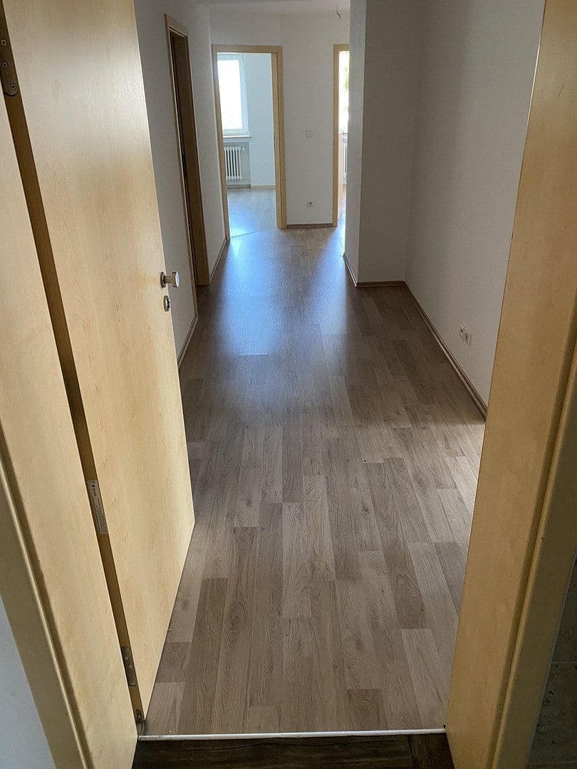 Pronájem bytu 3+1 15 m², Kemptener Tor 3, Kaufbeuren, Bavorsko Pronájem bytu 3+1 15 m², Kemptener Tor 3, Kaufbeuren, Bavorsko