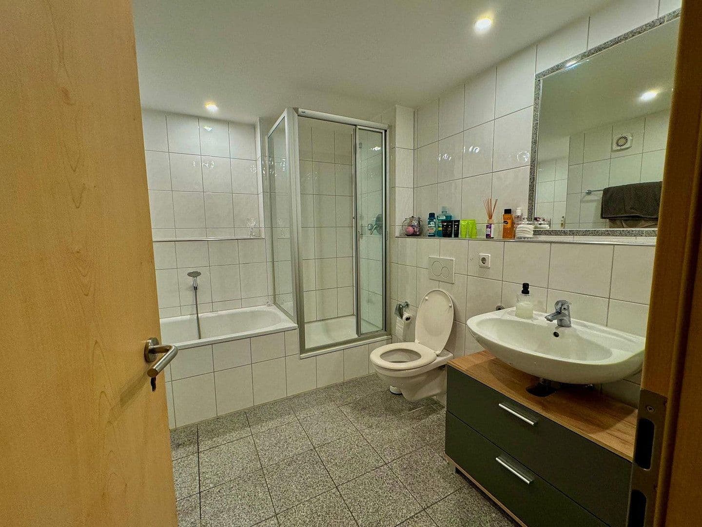 Pronájem bytu 3+1 15 m², Kemptener Tor 3, Kaufbeuren, Bavorsko Pronájem bytu 3+1 15 m², Kemptener Tor 3, Kaufbeuren, Bavorsko