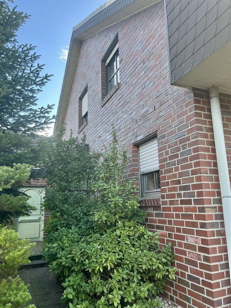 Prodej domu 154 m², pozemek 563 m², Brüggen, Severní Porýní-Vestfálsko Prodej domu 154 m², pozemek 563 m², Brüggen, Severní Porýní-Vestfálsko