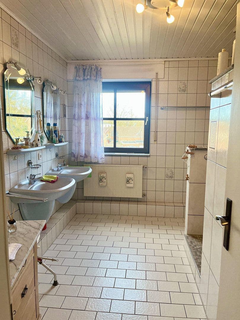 Prodej domu 154 m², pozemek 563 m², Brüggen, Severní Porýní-Vestfálsko Prodej domu 154 m², pozemek 563 m², Brüggen, Severní Porýní-Vestfálsko