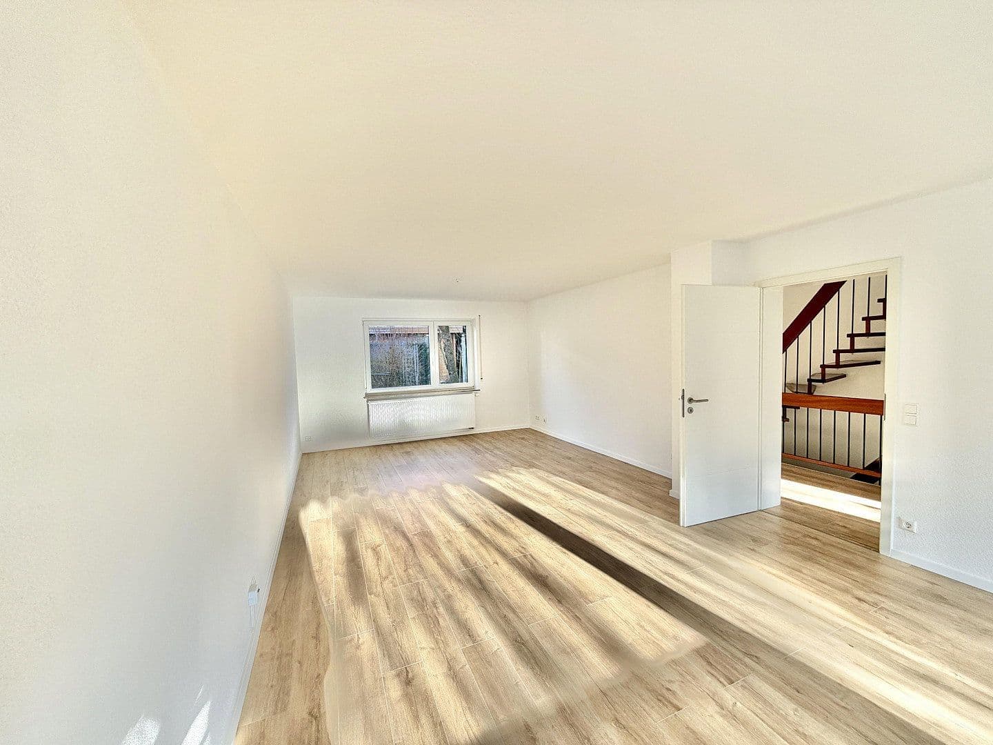 Prodej domu 108 m², pozemek 249 m², Balingen, Bádensko-Württembersko Prodej domu 108 m², pozemek 249 m², Balingen, Bádensko-Württembersko