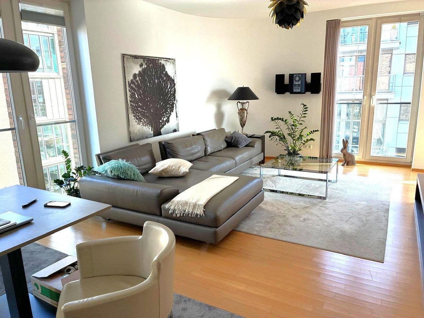 Pronájem bytu 2+1 62 m², Am Kaiserkai 51, Hamburg, Hamburg Pronájem bytu 2+1 62 m², Am Kaiserkai 51, Hamburg, Hamburg