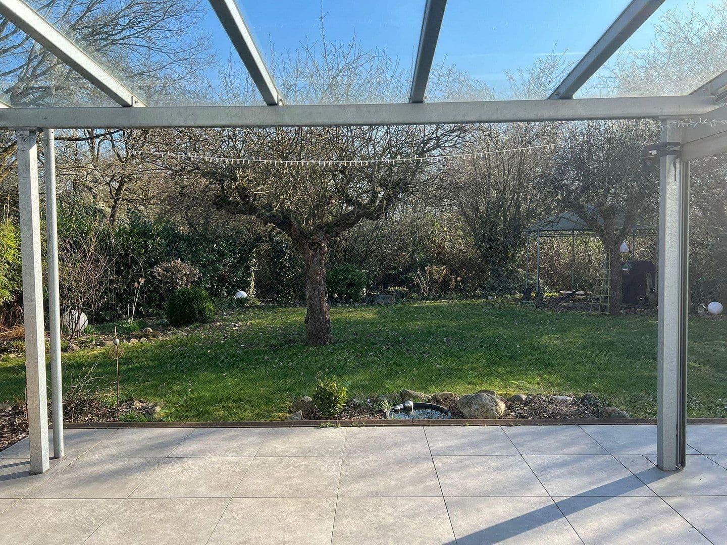 Prodej domu 186 m², pozemek 866 m², Nienburg/Weser, Dolní Sasko Prodej domu 186 m², pozemek 866 m², Nienburg/Weser, Dolní Sasko