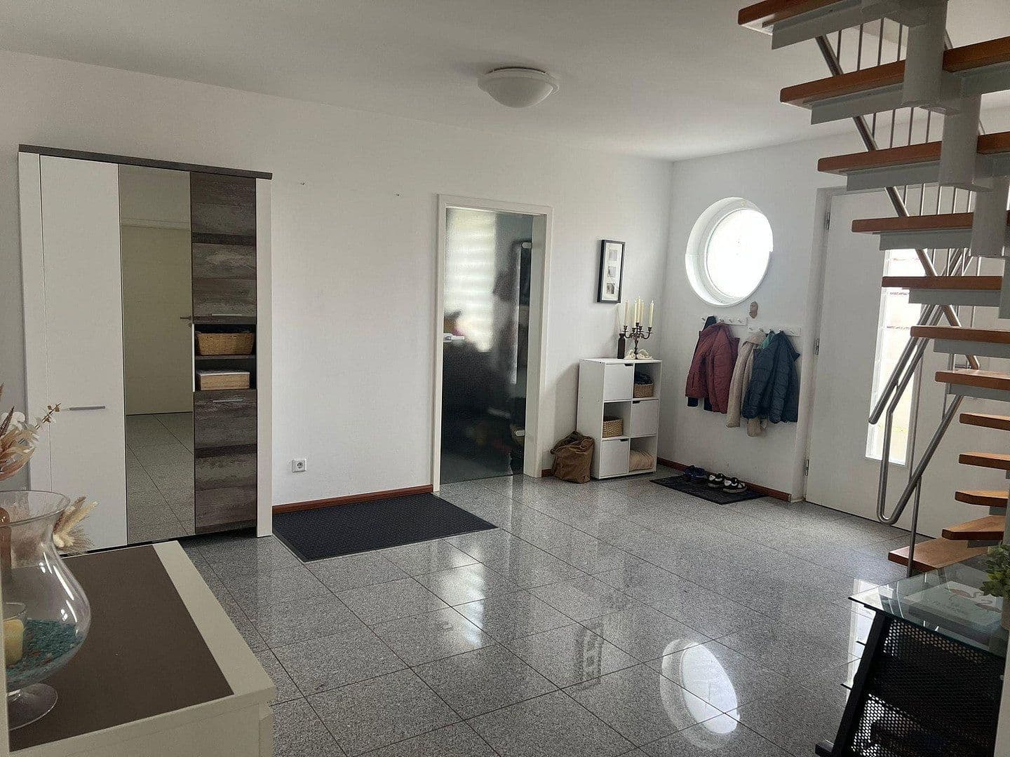 Prodej domu 186 m², pozemek 866 m², Nienburg/Weser, Dolní Sasko Prodej domu 186 m², pozemek 866 m², Nienburg/Weser, Dolní Sasko