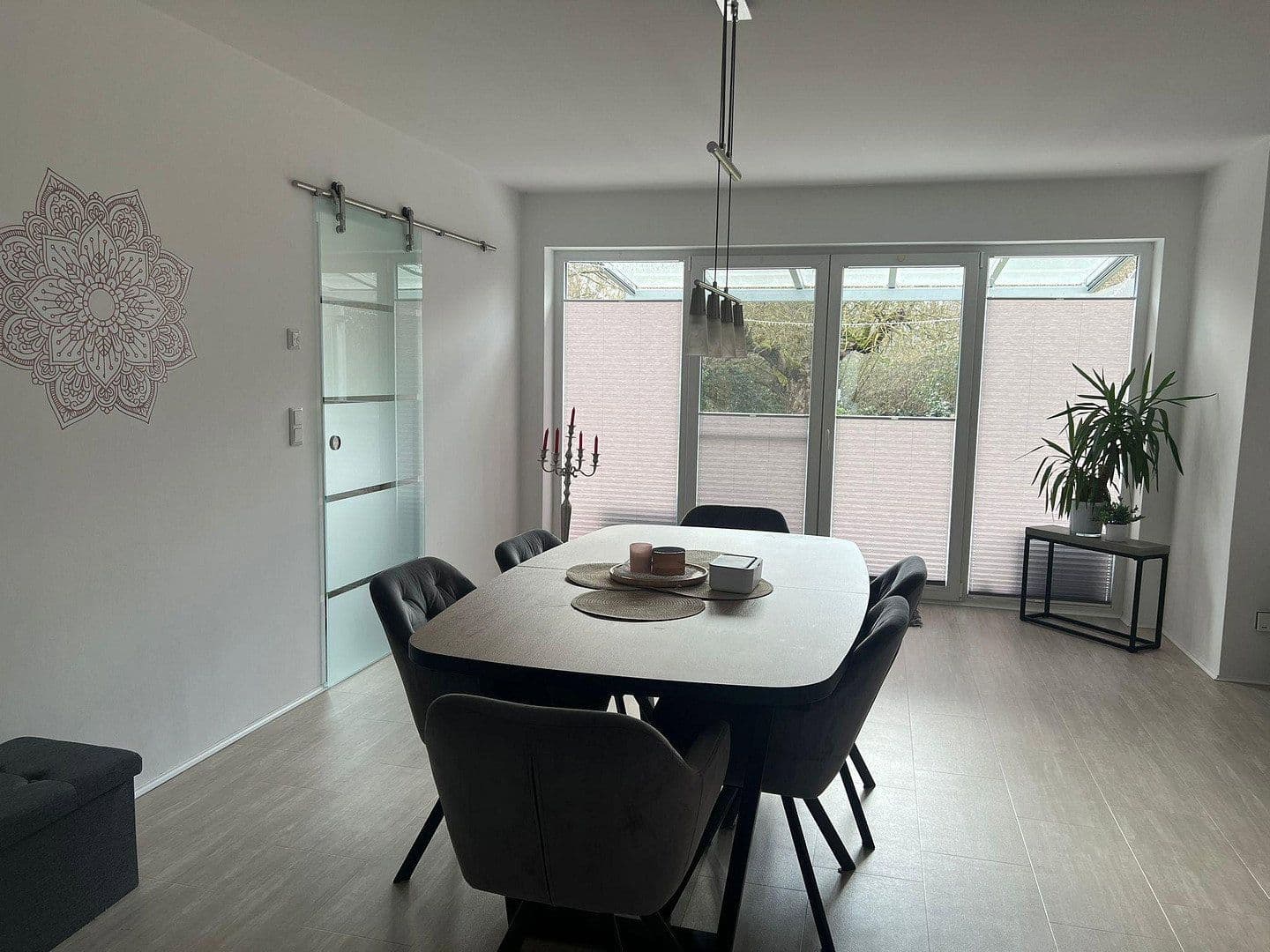 Prodej domu 186 m², pozemek 866 m², Nienburg/Weser, Dolní Sasko Prodej domu 186 m², pozemek 866 m², Nienburg/Weser, Dolní Sasko