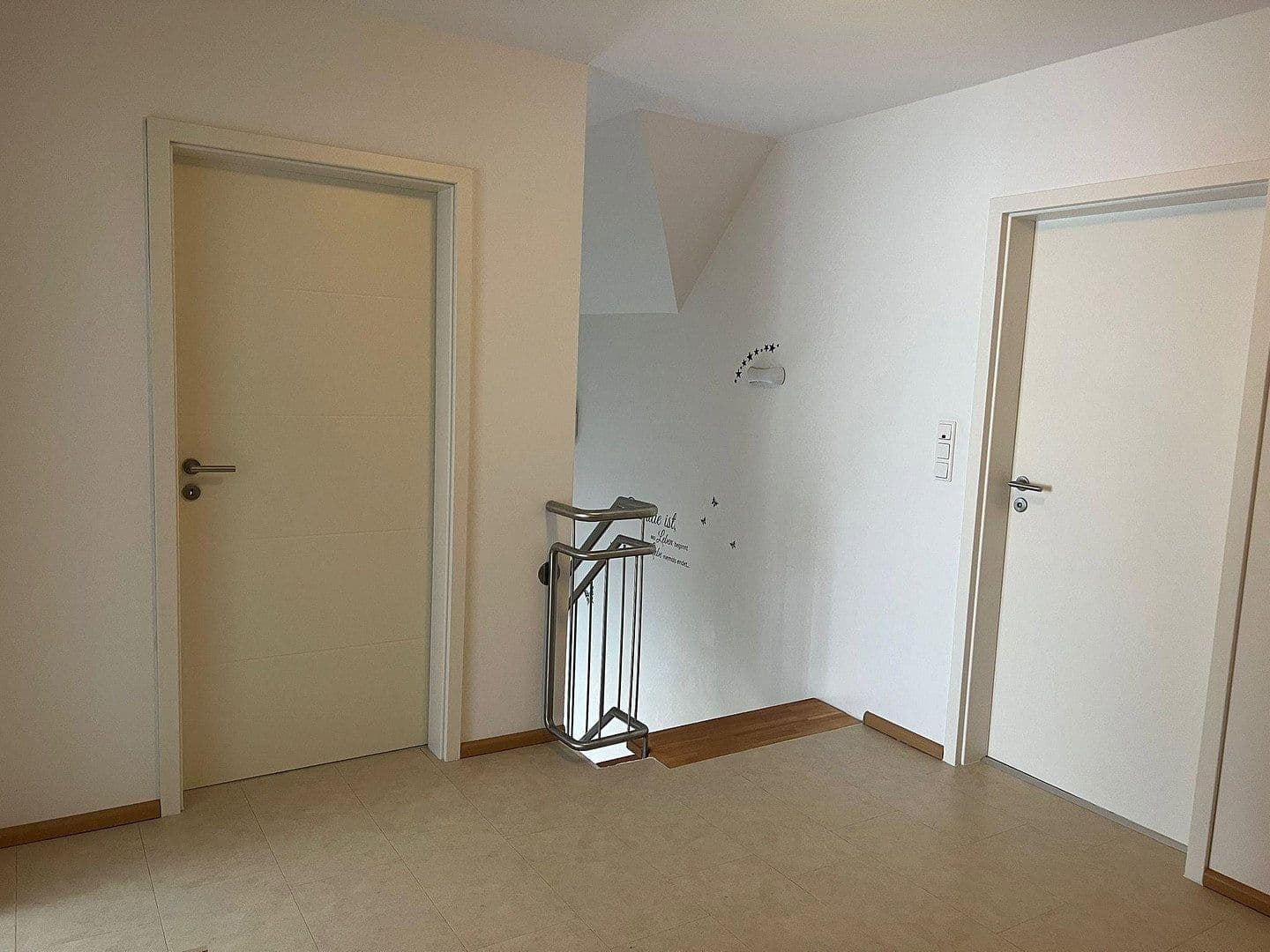 Prodej domu 186 m², pozemek 866 m², Nienburg/Weser, Dolní Sasko Prodej domu 186 m², pozemek 866 m², Nienburg/Weser, Dolní Sasko