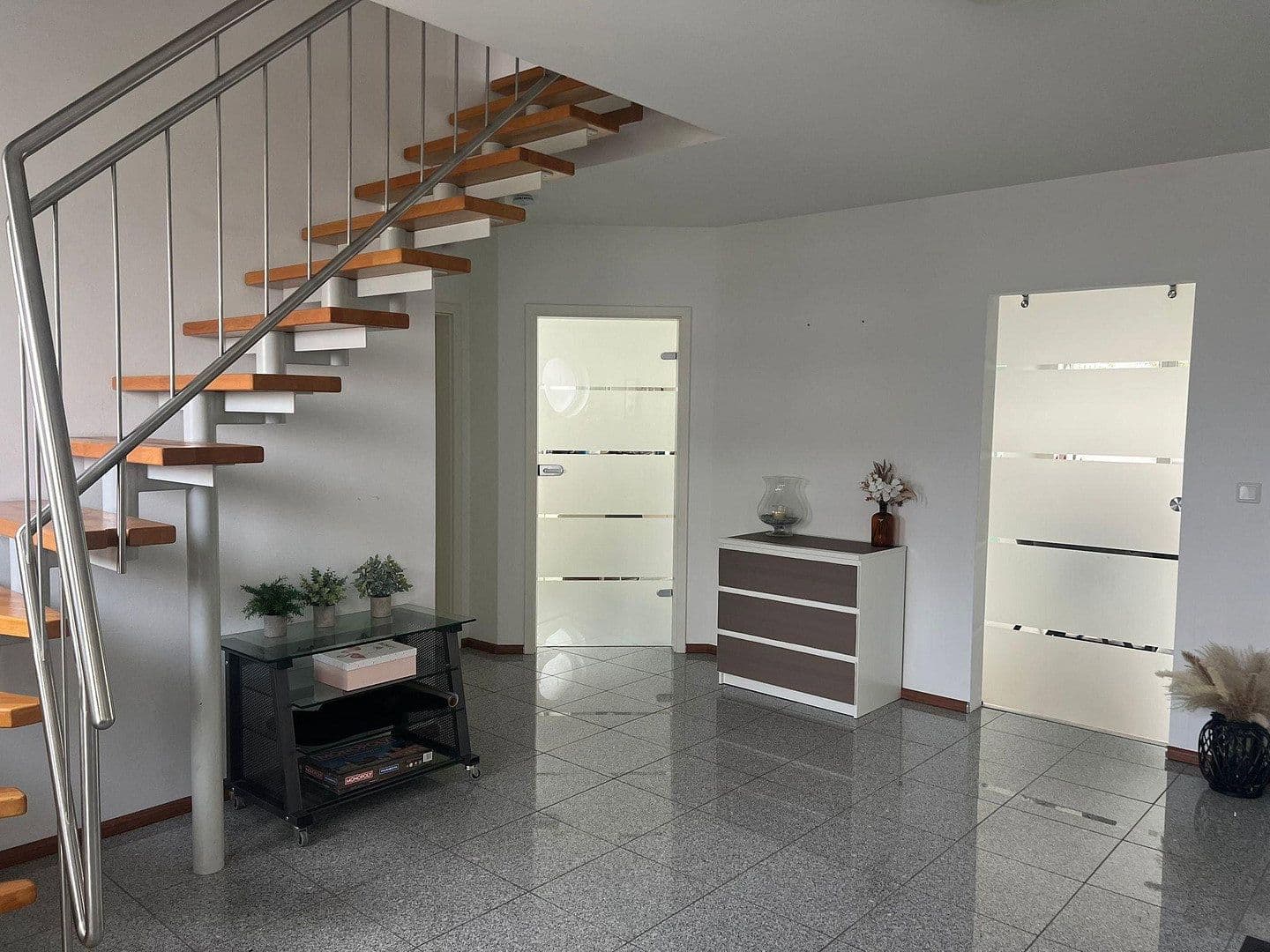 Prodej domu 186 m², pozemek 866 m², Nienburg/Weser, Dolní Sasko Prodej domu 186 m², pozemek 866 m², Nienburg/Weser, Dolní Sasko