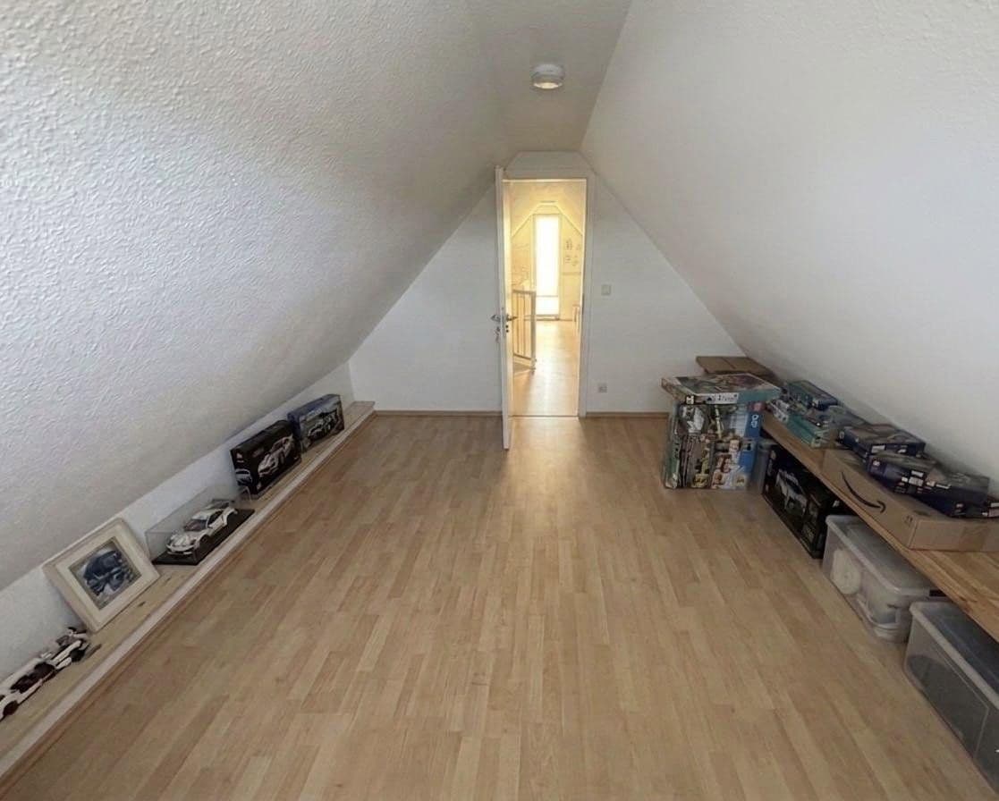 Prodej domu 186 m², pozemek 866 m², Nienburg/Weser, Dolní Sasko Prodej domu 186 m², pozemek 866 m², Nienburg/Weser, Dolní Sasko