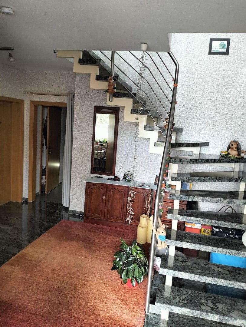 Prodej domu 170 m², pozemek 7.870 m², Alter Bahndamm 29, Colbitz, Sasko-Anhaltsko Prodej domu 170 m², pozemek 7.870 m², Alter Bahndamm 29, Colbitz, Sasko-Anhaltsko