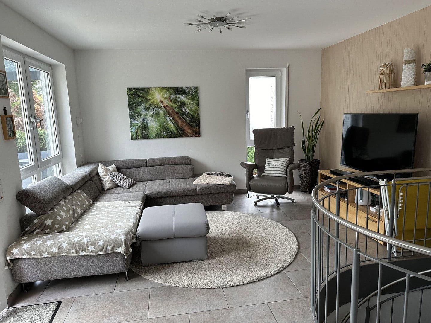 Prodej domu 207 m², pozemek 364 m², Deizisau, Bádensko-Württembersko Prodej domu 207 m², pozemek 364 m², Deizisau, Bádensko-Württembersko