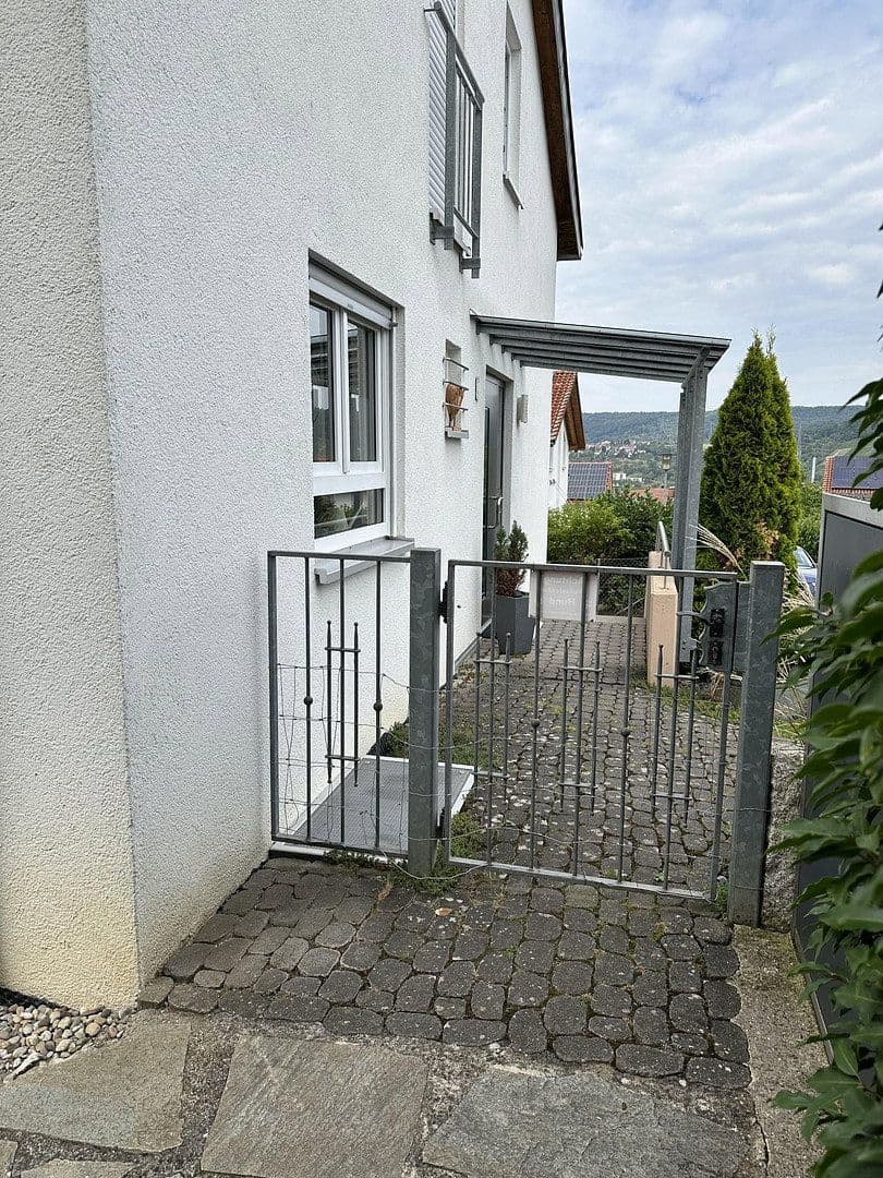 Prodej domu 207 m², pozemek 364 m², Deizisau, Bádensko-Württembersko Prodej domu 207 m², pozemek 364 m², Deizisau, Bádensko-Württembersko