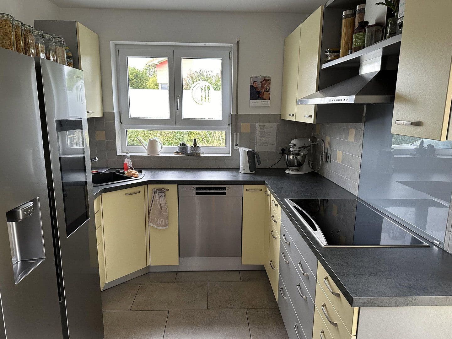 Prodej domu 207 m², pozemek 364 m², Deizisau, Bádensko-Württembersko Prodej domu 207 m², pozemek 364 m², Deizisau, Bádensko-Württembersko