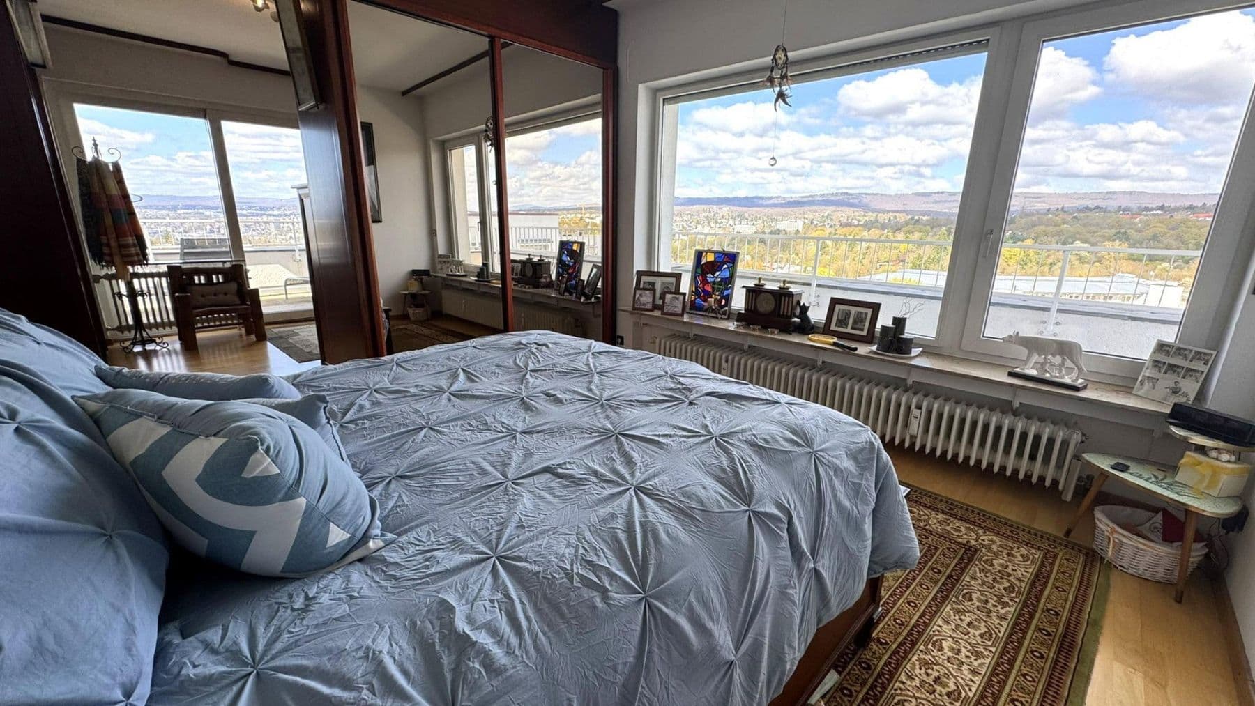 Pronájem bytu 5+1 234 m², Bierstädter Höhe 68, Wiesbaden, Hessen Pronájem bytu 5+1 234 m², Bierstädter Höhe 68, Wiesbaden, Hessen