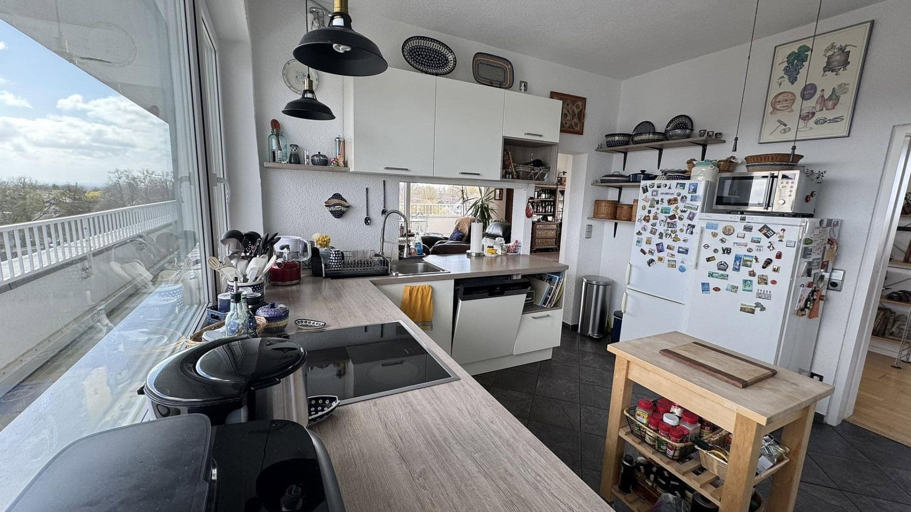 Pronájem bytu 5+1 234 m², Bierstädter Höhe 68, Wiesbaden, Hessen Pronájem bytu 5+1 234 m², Bierstädter Höhe 68, Wiesbaden, Hessen