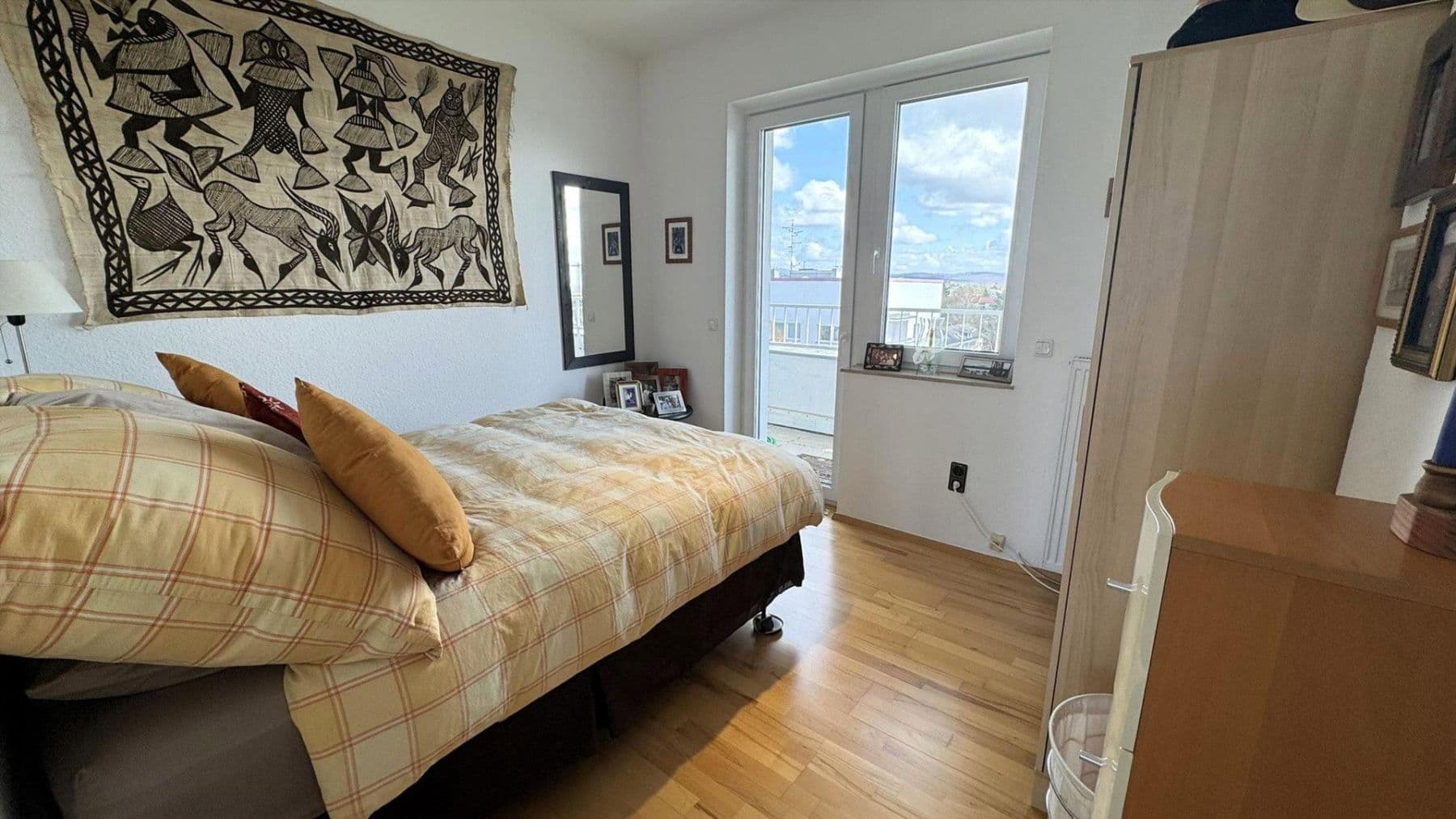 Pronájem bytu 5+1 234 m², Bierstädter Höhe 68, Wiesbaden, Hessen Pronájem bytu 5+1 234 m², Bierstädter Höhe 68, Wiesbaden, Hessen