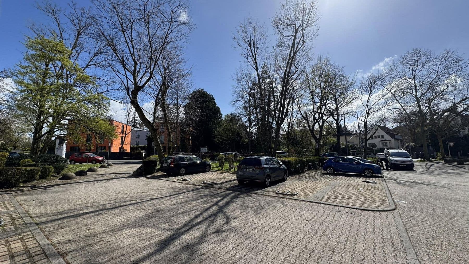 Pronájem bytu 5+1 234 m², Bierstädter Höhe 68, Wiesbaden, Hessen Pronájem bytu 5+1 234 m², Bierstädter Höhe 68, Wiesbaden, Hessen