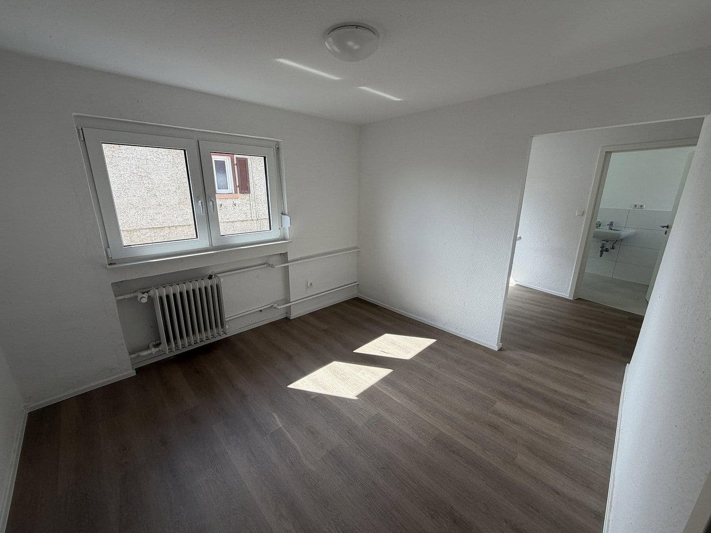 Pronájem domu 110 m², pozemek 236 m², Saalgasse 2, Worms, Porýní-Falc Pronájem domu 110 m², pozemek 236 m², Saalgasse 2, Worms, Porýní-Falc