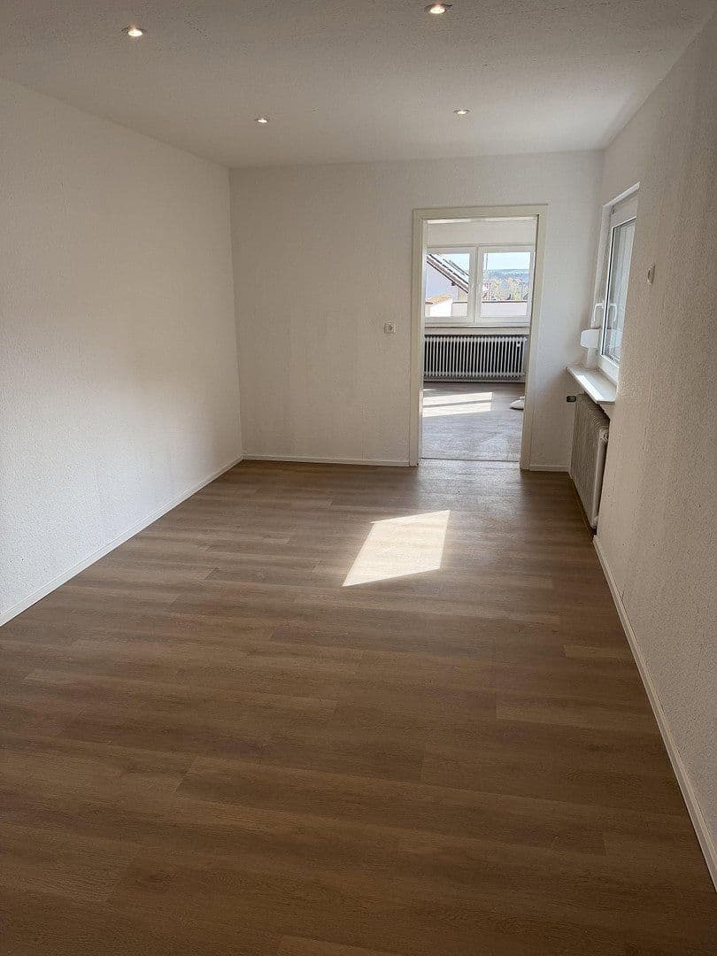 Pronájem domu 110 m², pozemek 236 m², Saalgasse 2, Worms, Porýní-Falc Pronájem domu 110 m², pozemek 236 m², Saalgasse 2, Worms, Porýní-Falc