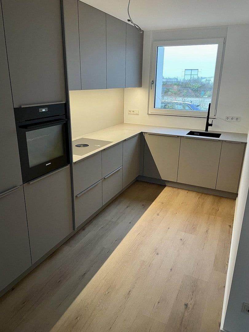 Pronájem domu 145 m², pozemek 100 m², Raiffeisenweg 1c, Kirchheimbolanden, Porýní-Falc Pronájem domu 145 m², pozemek 100 m², Raiffeisenweg 1c, Kirchheimbolanden, Porýní-Falc