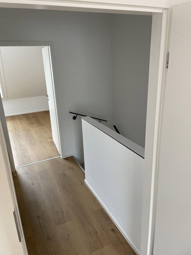 Pronájem domu 145 m², pozemek 100 m², Raiffeisenweg 1c, Kirchheimbolanden, Porýní-Falc Pronájem domu 145 m², pozemek 100 m², Raiffeisenweg 1c, Kirchheimbolanden, Porýní-Falc