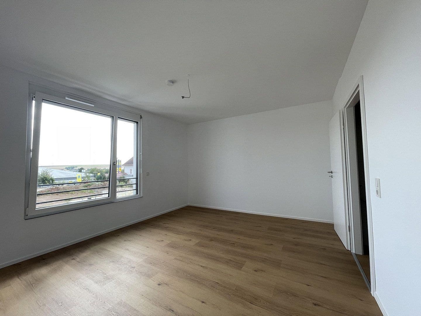 Pronájem domu 145 m², pozemek 100 m², Raiffeisenweg 1c, Kirchheimbolanden, Porýní-Falc Pronájem domu 145 m², pozemek 100 m², Raiffeisenweg 1c, Kirchheimbolanden, Porýní-Falc