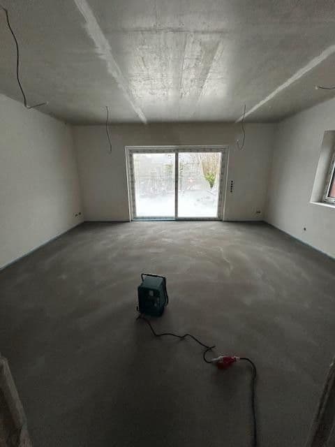 Prodej domu 130 m², pozemek 431 m², Bremen, Bremen Prodej domu 130 m², pozemek 431 m², Bremen, Bremen