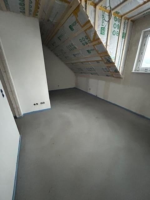 Prodej domu 130 m², pozemek 431 m², Bremen, Bremen Prodej domu 130 m², pozemek 431 m², Bremen, Bremen