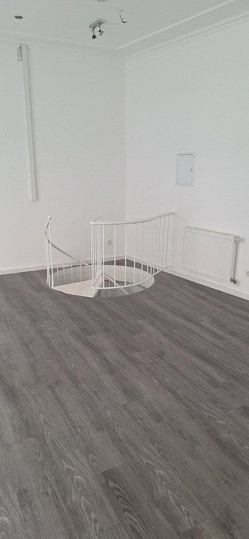 Pronájem nebytového prostoru 40 m², Poststraße 1 a, Bad Neuenahr-Ahrweiler, Porýní-Falc Pronájem nebytového prostoru 40 m², Poststraße 1 a, Bad Neuenahr-Ahrweiler, Porýní-Falc