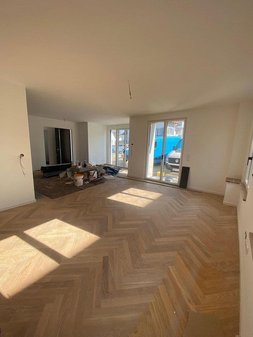 Prodej domu 165 m², pozemek 175 m², München, Bavorsko Prodej domu 165 m², pozemek 175 m², München, Bavorsko