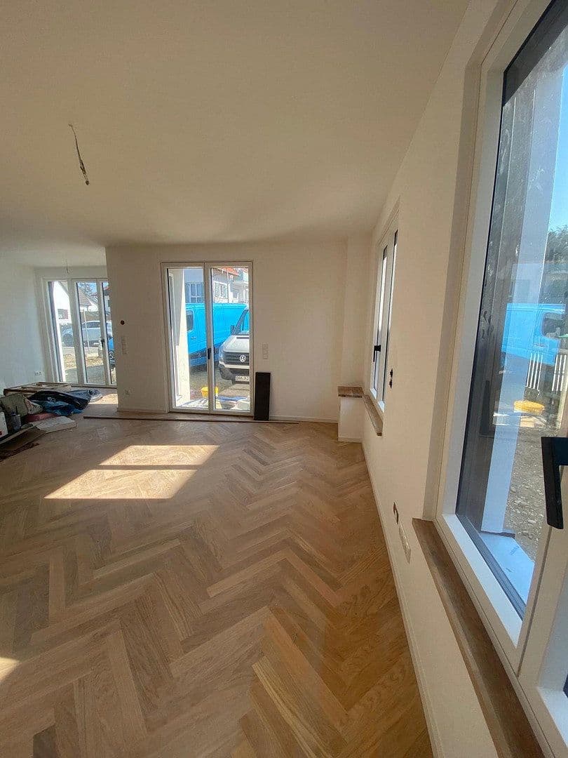 Prodej domu 165 m², pozemek 175 m², München, Bavorsko Prodej domu 165 m², pozemek 175 m², München, Bavorsko