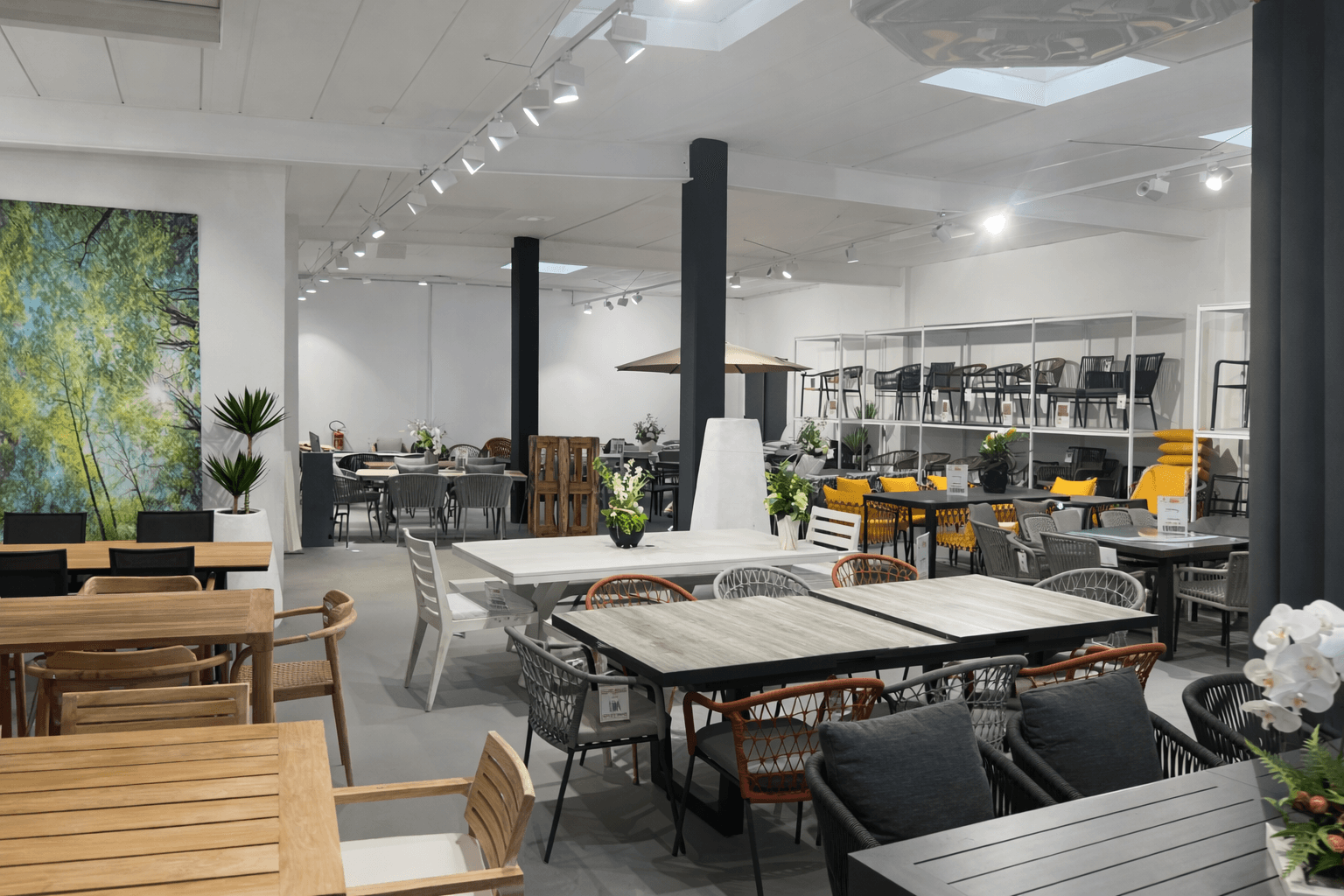 Prodej nebytového prostoru 6.250 m², Schützenstr. 3, Weidhausen b.Coburg, Bavorsko Prodej nebytového prostoru 6.250 m², Schützenstr. 3, Weidhausen b.Coburg, Bavorsko