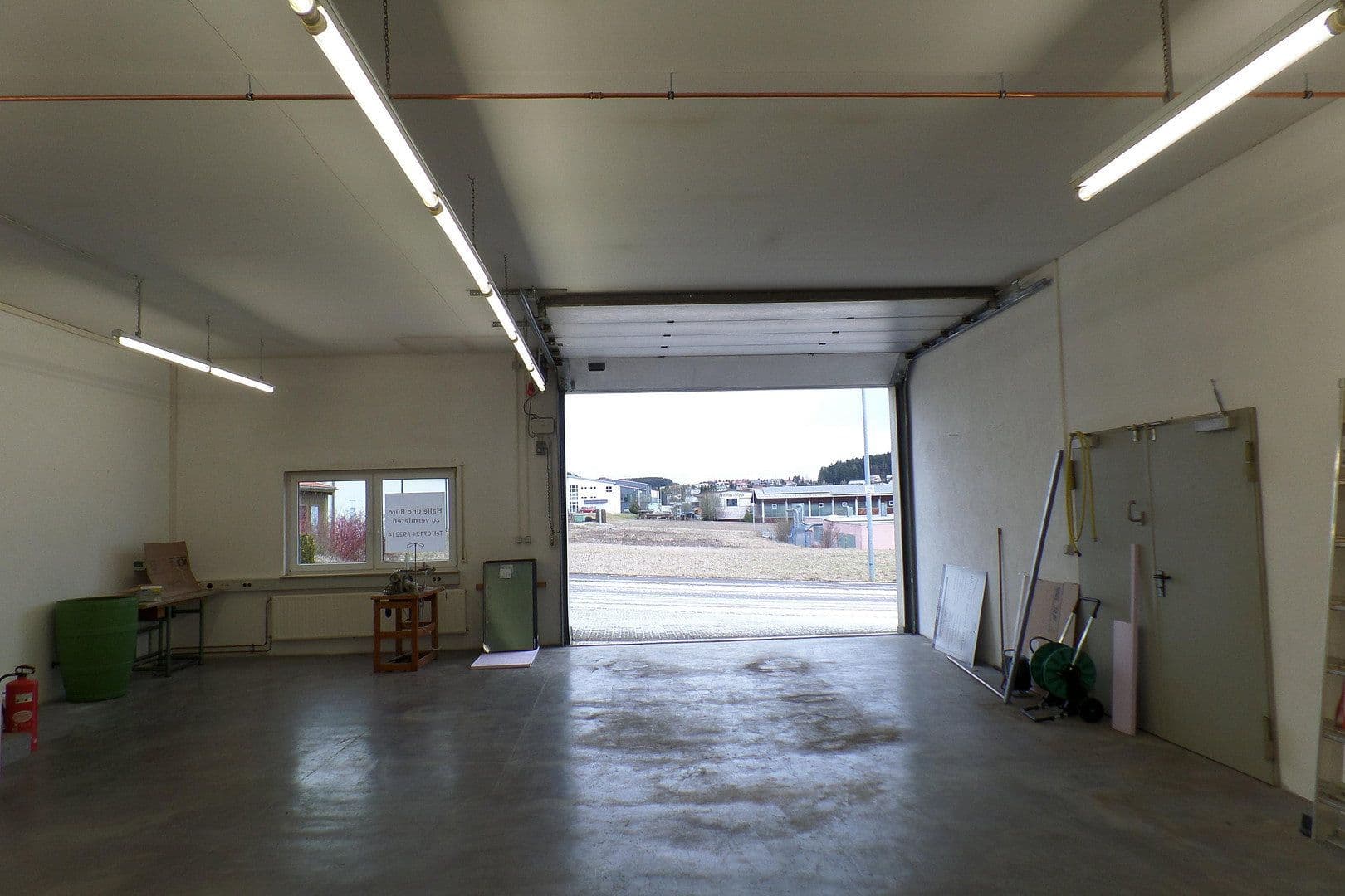 Pronájem nebytového prostoru 180 m², Dieselstrasse 12, Trochtelfingen, Bádensko-Württembersko Pronájem nebytového prostoru 180 m², Dieselstrasse 12, Trochtelfingen, Bádensko-Württembersko