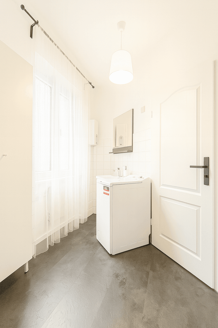 Pronájem bytu 2+1 48 m², Annastraße 12, Magdeburg, Sasko-Anhaltsko Pronájem bytu 2+1 48 m², Annastraße 12, Magdeburg, Sasko-Anhaltsko