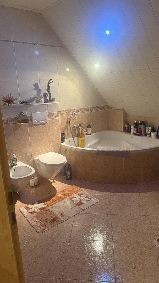 Prodej domu 138 m², pozemek 3 m², am Niggen Hoff 9, Bielefeld-Dalbke, Severní Porýní-Vestfálsko Prodej domu 138 m², pozemek 3 m², am Niggen Hoff 9, Bielefeld-Dalbke, Severní Porýní-Vestfálsko