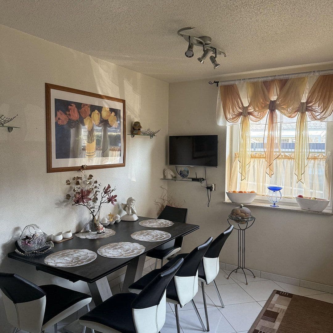 Prodej domu 138 m², pozemek 3 m², am Niggen Hoff 9, Bielefeld-Dalbke, Severní Porýní-Vestfálsko Prodej domu 138 m², pozemek 3 m², am Niggen Hoff 9, Bielefeld-Dalbke, Severní Porýní-Vestfálsko