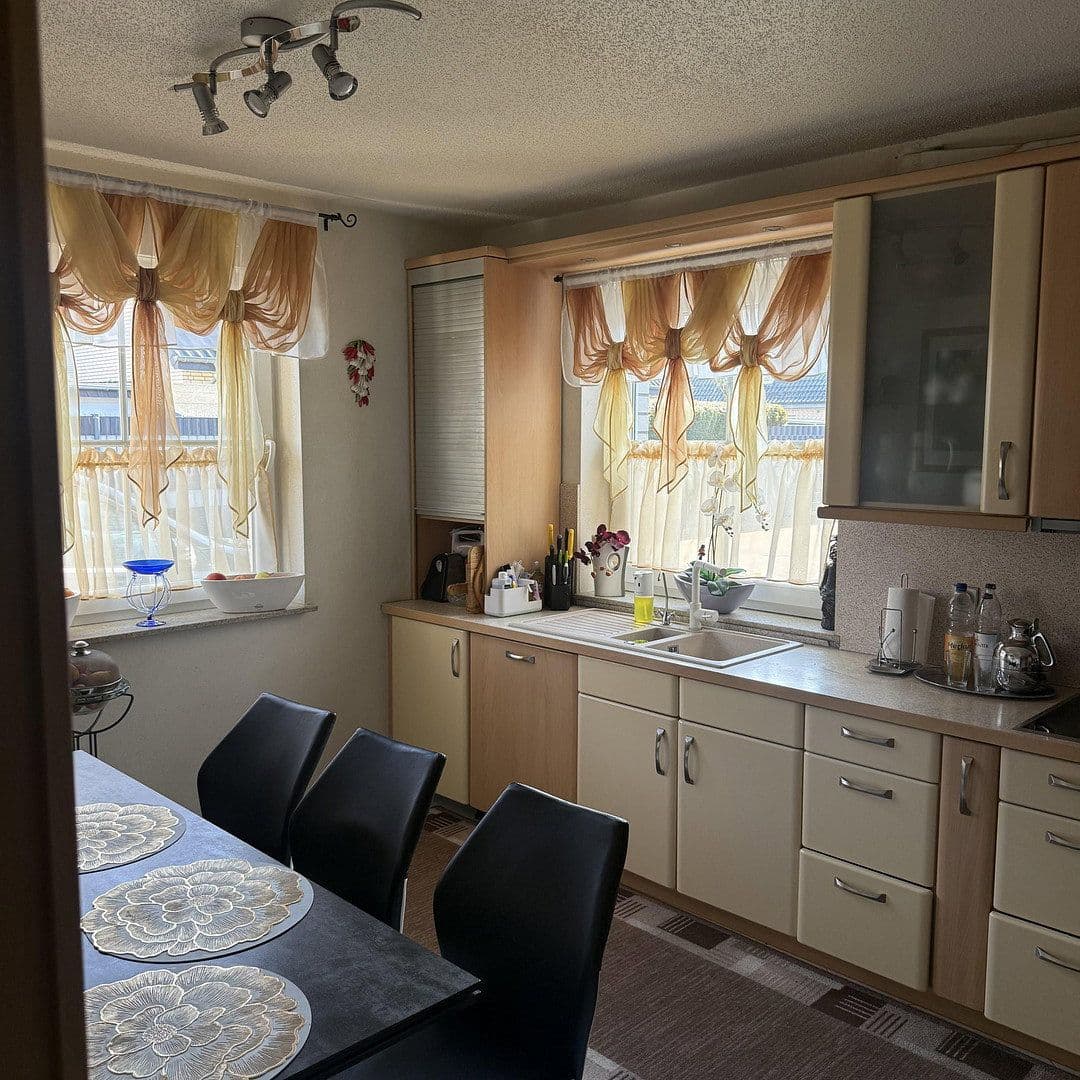 Prodej domu 138 m², pozemek 3 m², am Niggen Hoff 9, Bielefeld-Dalbke, Severní Porýní-Vestfálsko Prodej domu 138 m², pozemek 3 m², am Niggen Hoff 9, Bielefeld-Dalbke, Severní Porýní-Vestfálsko