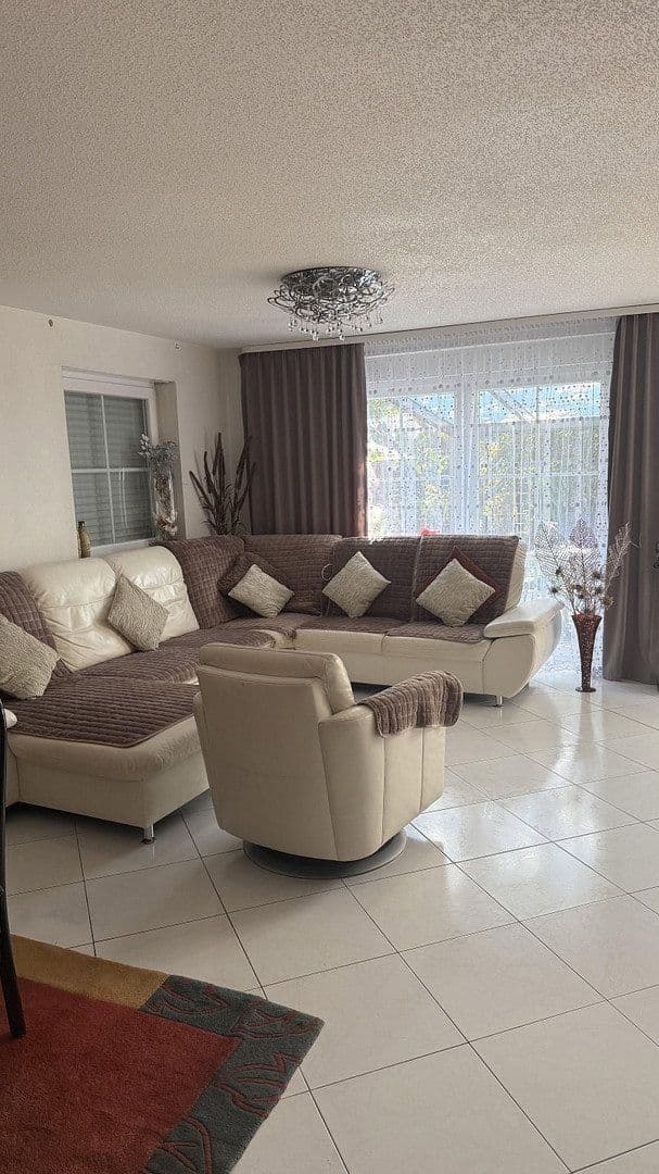 Prodej domu 138 m², pozemek 3 m², am Niggen Hoff 9, Bielefeld-Dalbke, Severní Porýní-Vestfálsko Prodej domu 138 m², pozemek 3 m², am Niggen Hoff 9, Bielefeld-Dalbke, Severní Porýní-Vestfálsko