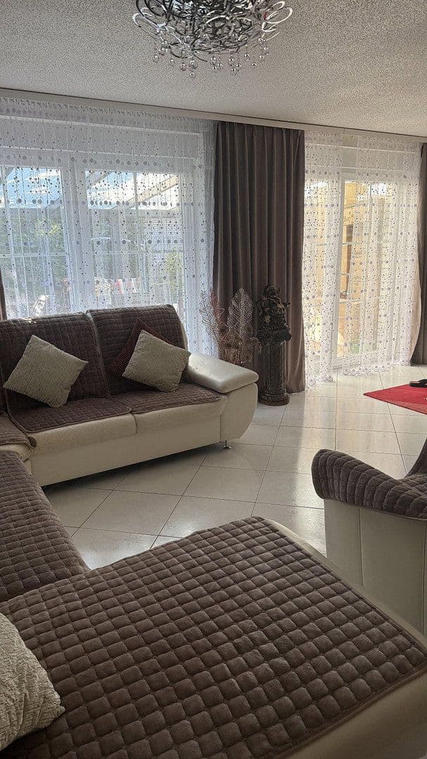 Prodej domu 138 m², pozemek 3 m², am Niggen Hoff 9, Bielefeld-Dalbke, Severní Porýní-Vestfálsko Prodej domu 138 m², pozemek 3 m², am Niggen Hoff 9, Bielefeld-Dalbke, Severní Porýní-Vestfálsko