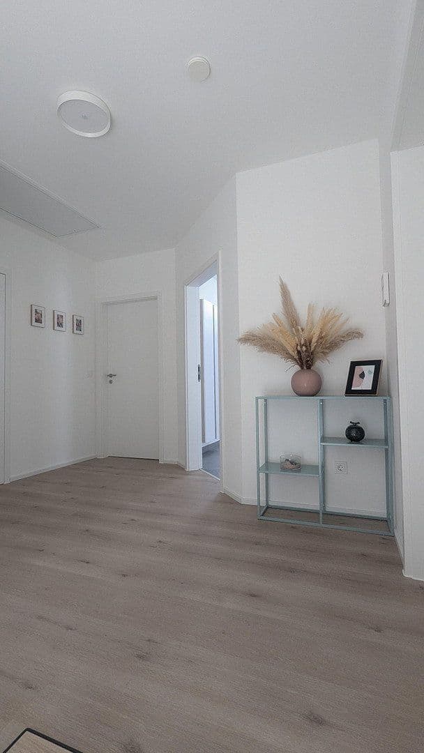 Prodej domu 180 m², pozemek 443 m², Rottenburg am Neckar, Bádensko-Württembersko Prodej domu 180 m², pozemek 443 m², Rottenburg am Neckar, Bádensko-Württembersko