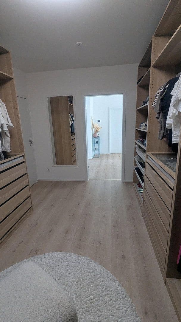 Prodej domu 180 m², pozemek 443 m², Rottenburg am Neckar, Bádensko-Württembersko Prodej domu 180 m², pozemek 443 m², Rottenburg am Neckar, Bádensko-Württembersko