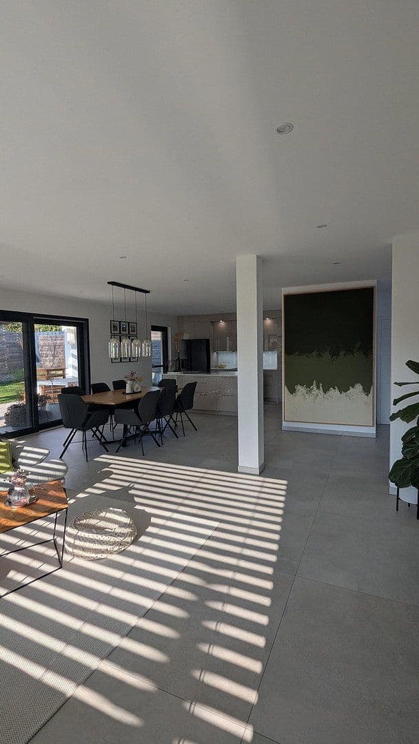 Prodej domu 180 m², pozemek 443 m², Rottenburg am Neckar, Bádensko-Württembersko Prodej domu 180 m², pozemek 443 m², Rottenburg am Neckar, Bádensko-Württembersko